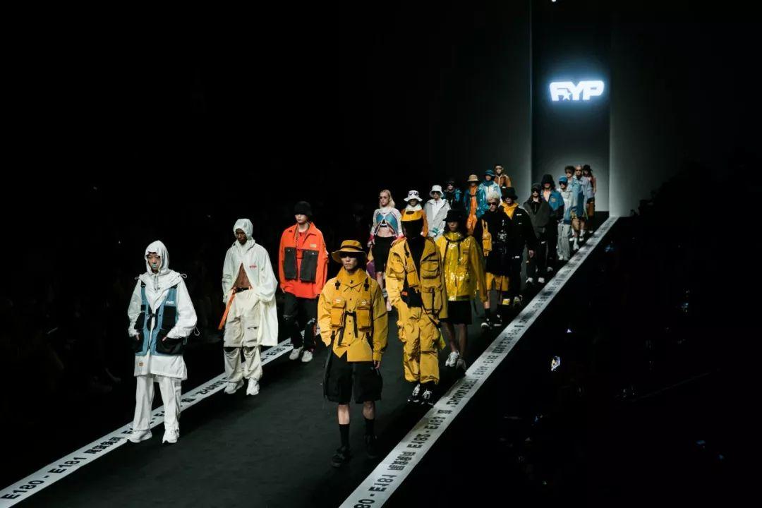 国潮春季新款套装,国潮秋季新款有哪些系列