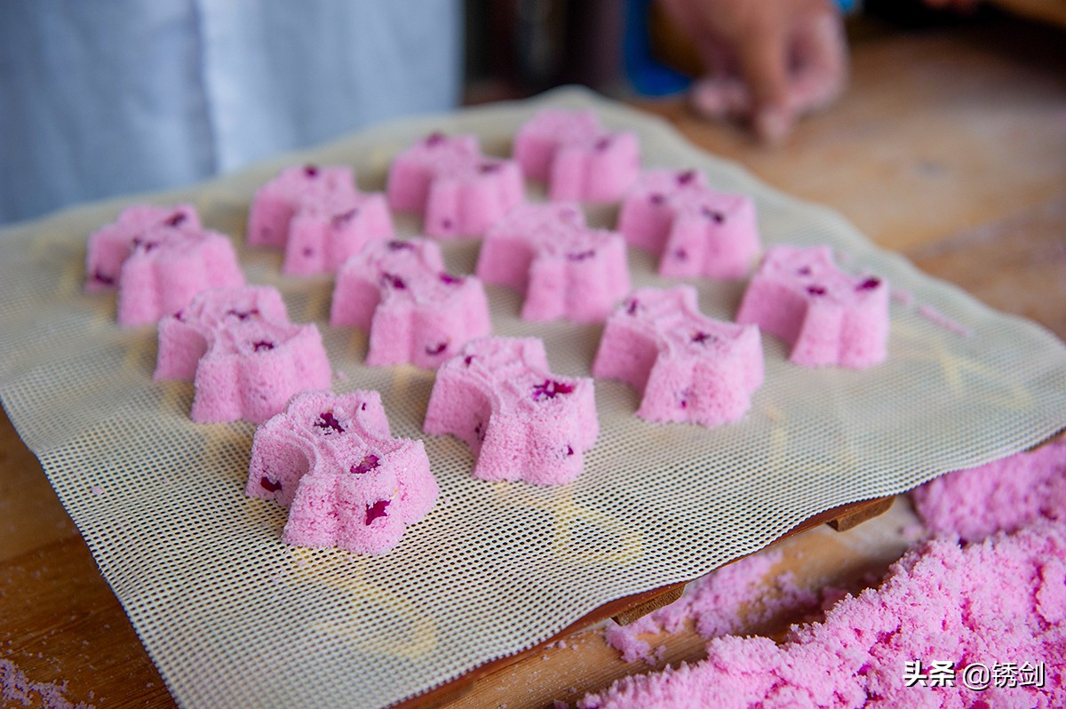 古代苏州状元必吃的糕点,只因寓意吉利,如今高考学生也抢着买