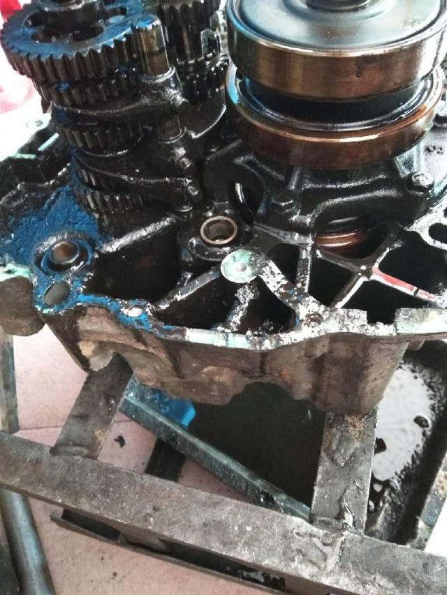 125风冷发动机一次能骑多少公里,125风冷发动机怎么散热快