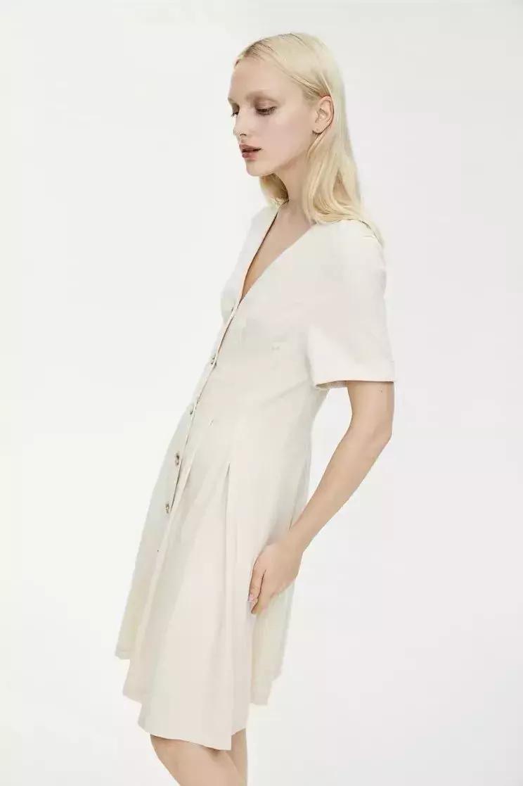 MUJI限时折扣!UR低至39!肯德基新品巨巨巨巨鸡肋!简直了!|