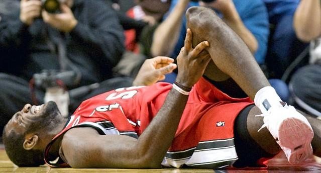 NBA4大神奇魔咒：2K封面人物必换队，近37年决赛球队都有奥胖队友