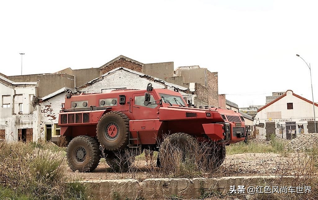 派拉蒙掠夺者汽车的越野性有多强,最安全的车派拉蒙掠夺者