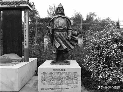 莫言故乡高粱红,莫言谈生存