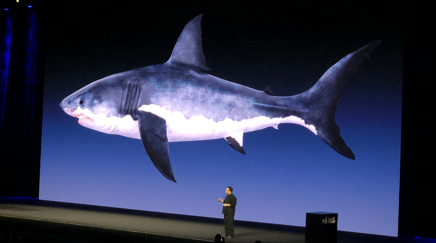 老罗带货夹克,老罗的鲨鱼皮怎么样了