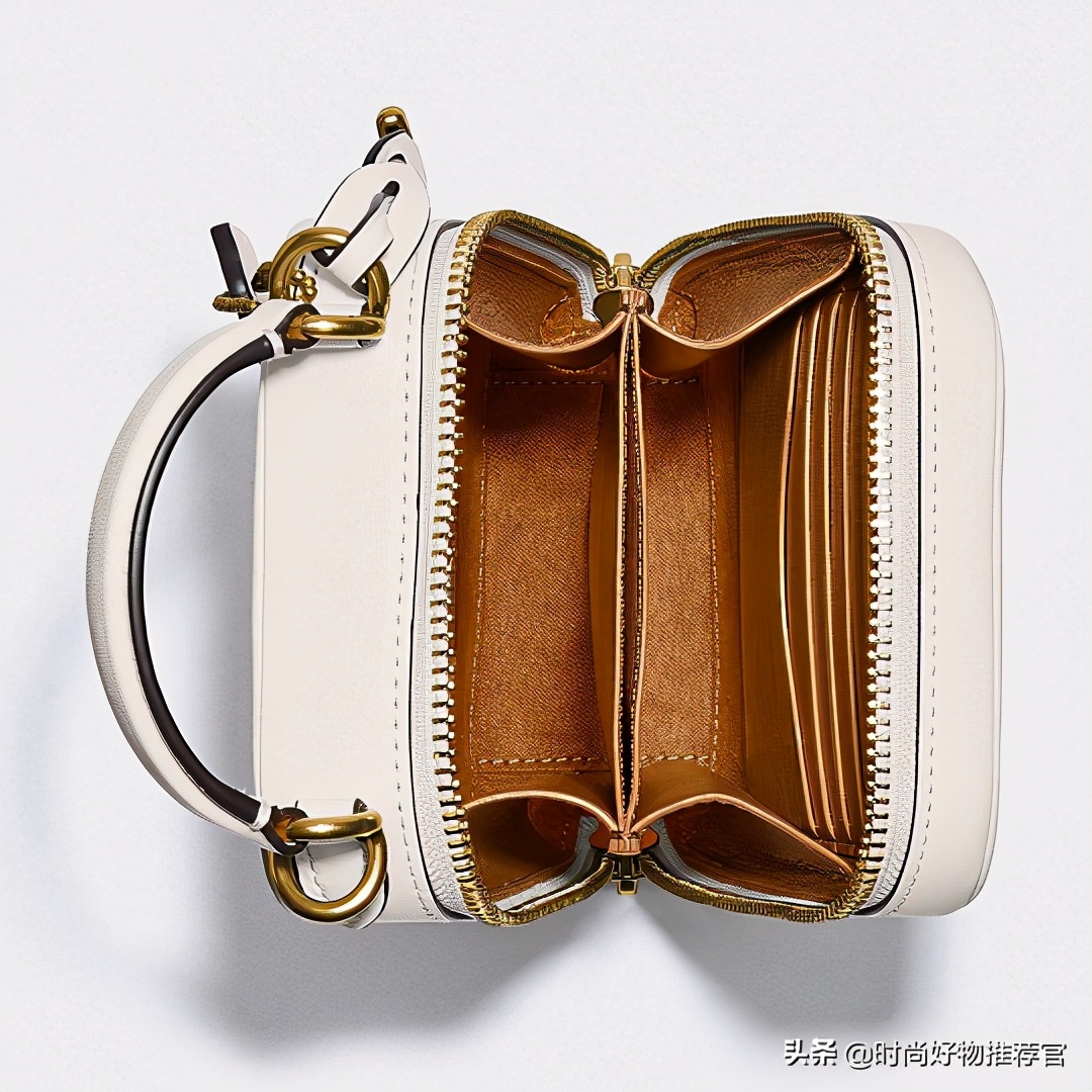 一周包包不重样,celine腋下托特包