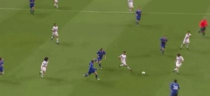 5分钟斩荷兰+四喜神迹枪手买他曾被普京抬价