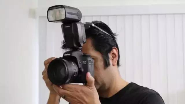 外闪和原厂有什么区别,外闪有必要买吗