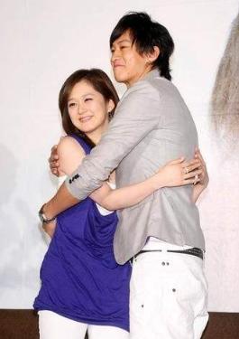 张娜拉时隔四年出演爱情剧,41岁的张娜拉晒出新剧的剧照