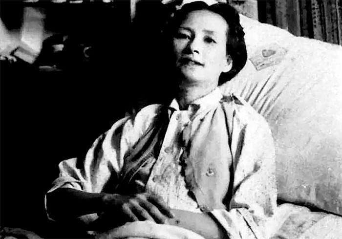 林徽因被冰心暗讽，被鲁迅骂“不纯洁”，为何她本人从不还嘴？