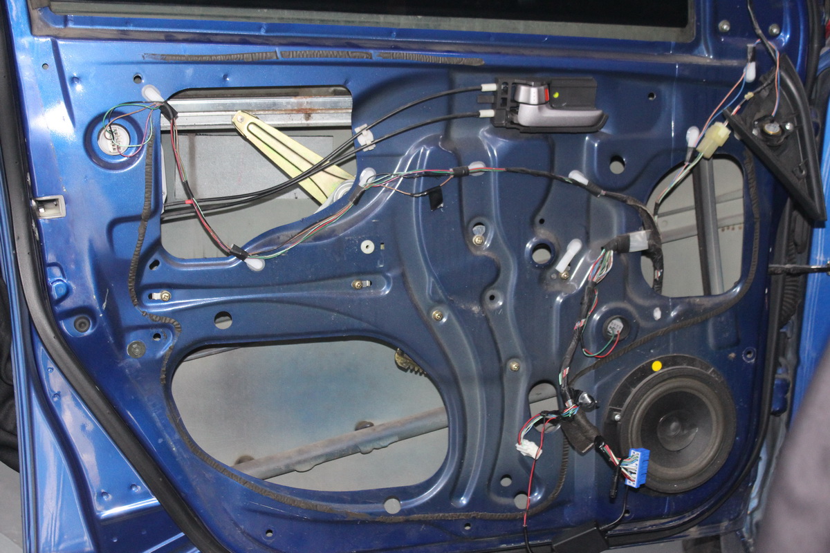 铃木天语前后门升级摩雷玛仕舞二代网红音响套装，8个喇叭真带劲