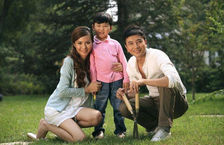 天庭饱满聪明绝顶,天庭饱满的宝宝聪明吗