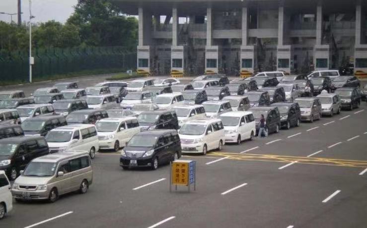 埃尔法丰田香港报价,丰田埃尔法为何能卖到100多万