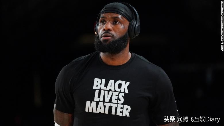 众人谈论迈克尔乔丹,迈克尔乔丹谈自己的人生