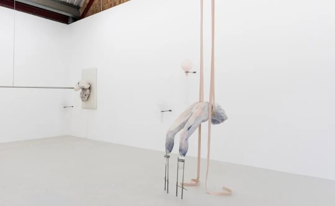 伊万娜,伊万娜吉他