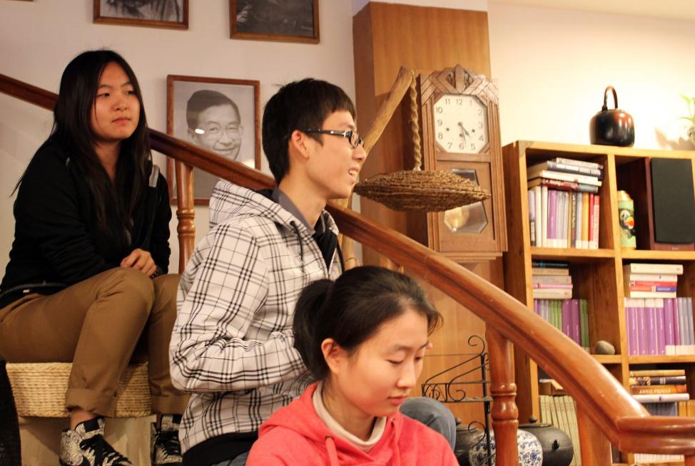 外交部翻译女神张璐古诗,女翻译张璐最新消息