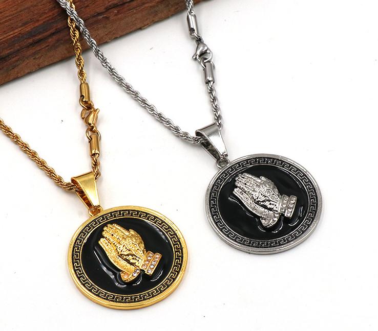 长期佩戴首饰的害处,长期佩戴钢饰品有害吗