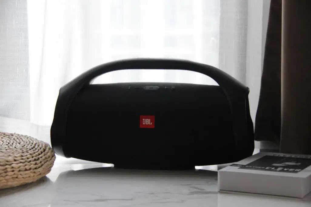 既然不能出门就在家自娱自乐,既然不能出门就在家里自娱自乐吧