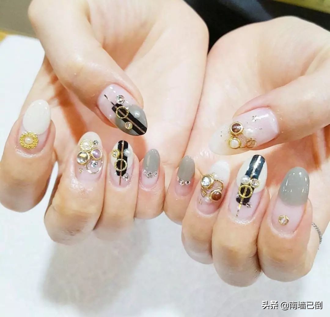 手黑手胖手粗适合什么样的美甲,手指胖粗做指甲好看么