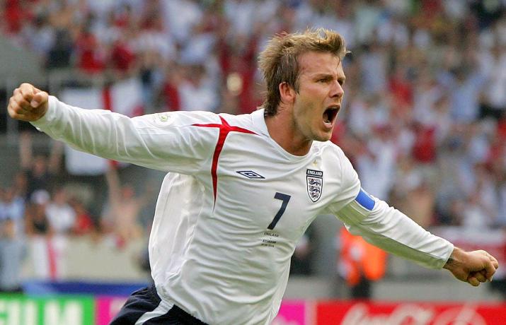 足球感人瞬间贝克汉姆,2002贝克汉姆贝氏弧线