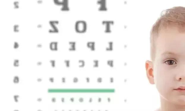 5岁孩子眼睛近视200度还伴有轻微散光？别再让手机代替你去陪孩子