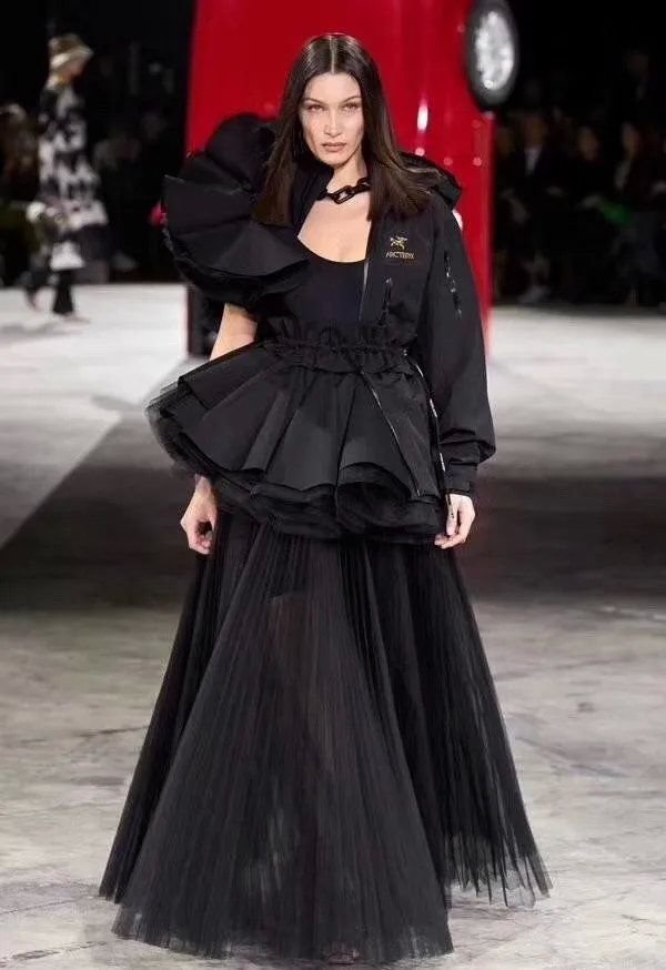 始祖鸟offwhite秀,offwhite主理人始祖鸟