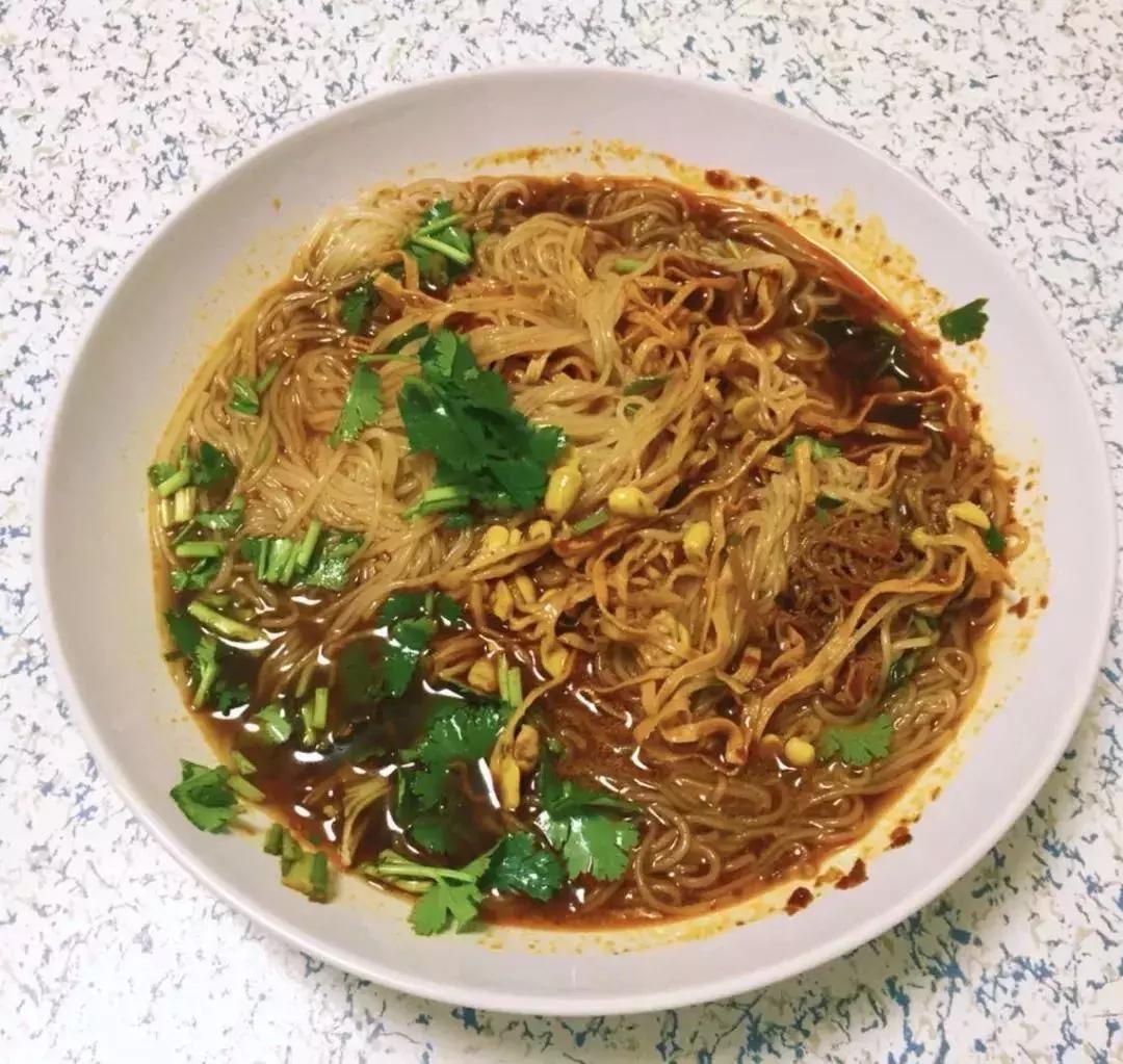 一个视频带你了解黑龙江,请给我2分钟歌词