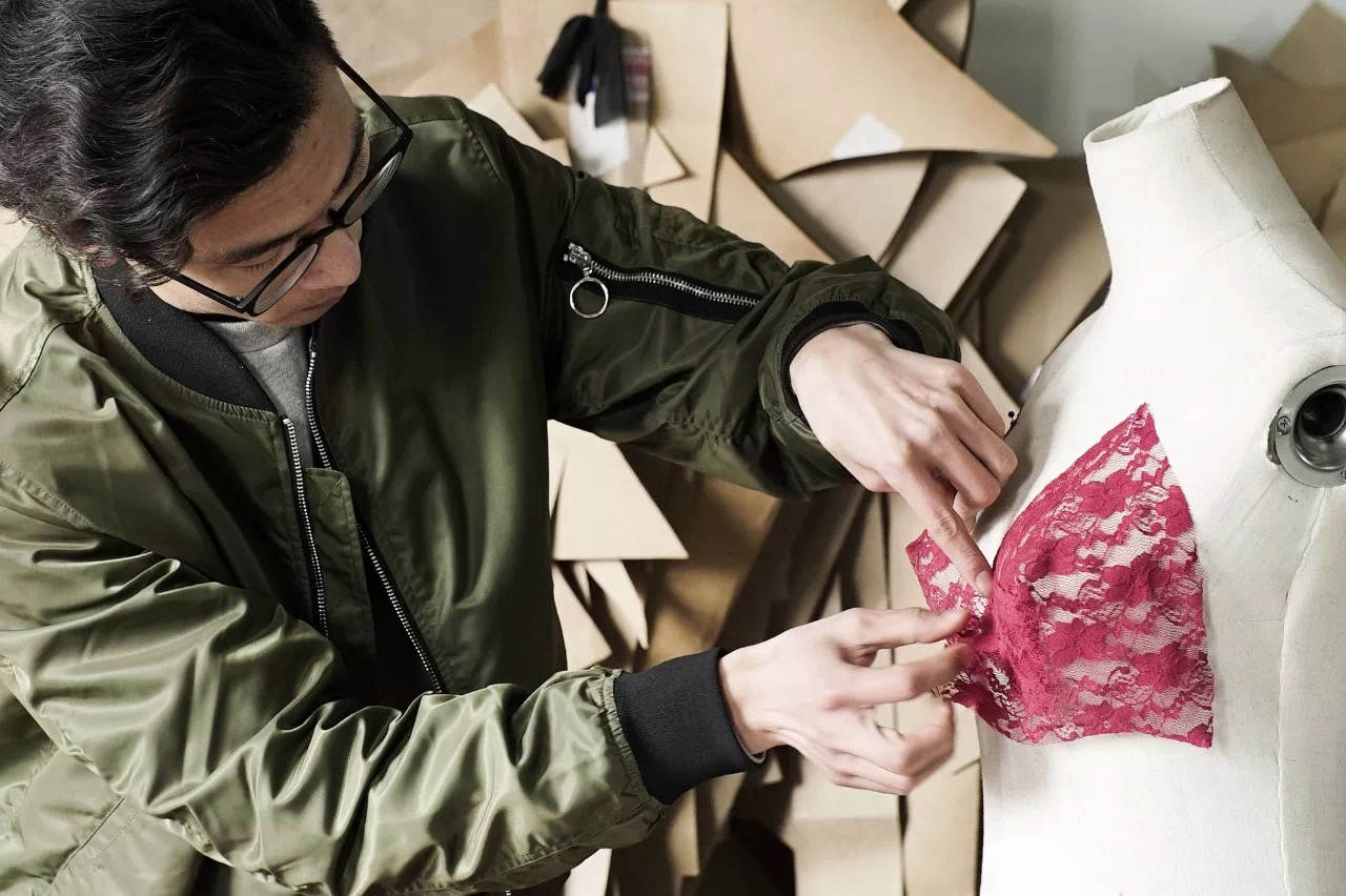 90后小伙改造内衣店,小伙卖内衣年入五千万