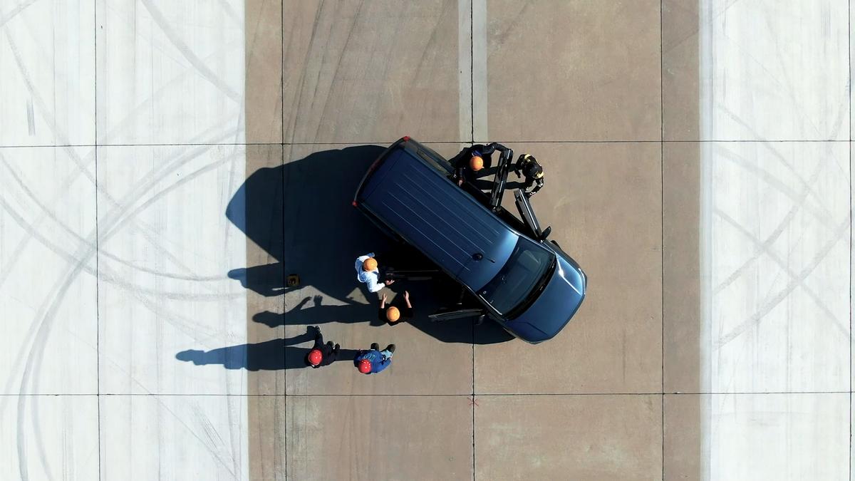 国民神车再升级试驾五菱宏光plus,最新款五菱宏光plus详细讲解