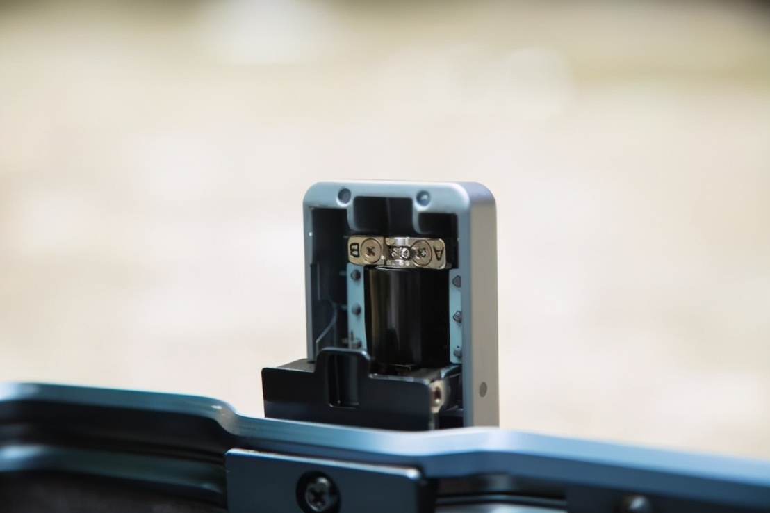 20寸登机箱地平线8号,最好的行李箱品牌推荐地平线8号