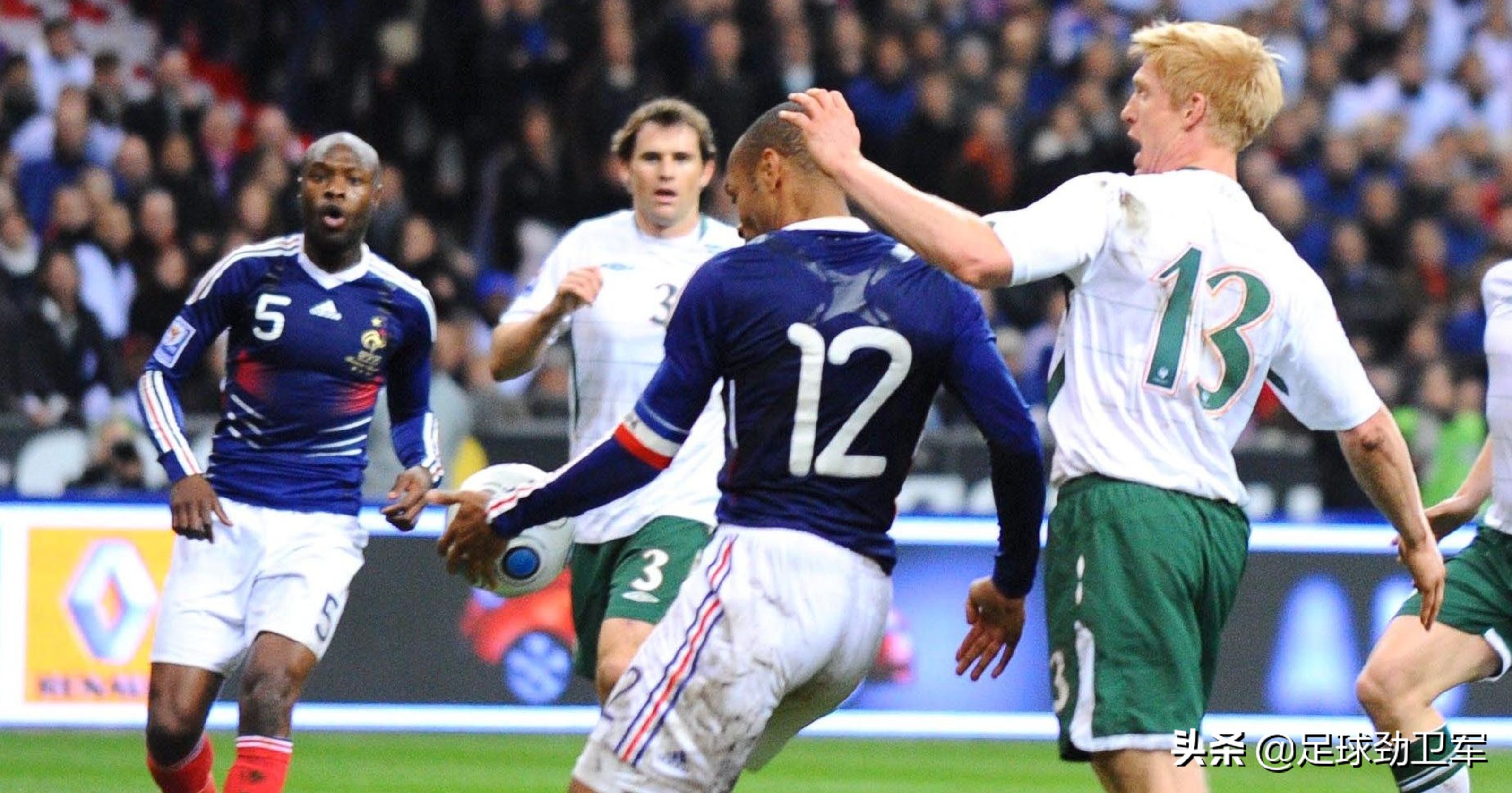 上帝之手马拉多纳不越位,马拉多纳上帝之手越位吗