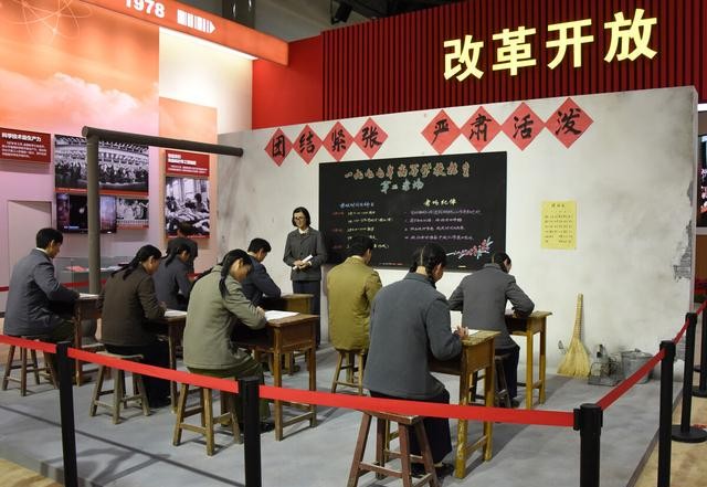 二本院校老师的非典型调查报告:“二本”学生=“二流”生活?