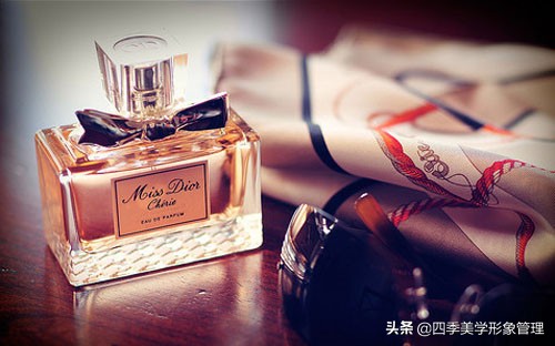 闻香识女人里面的小视频,闻香识女人中的小香结局