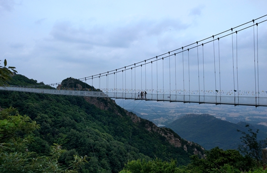 在祖国蔚蓝的天空下——专访河南老乐山风景区总经理杜文建,图文