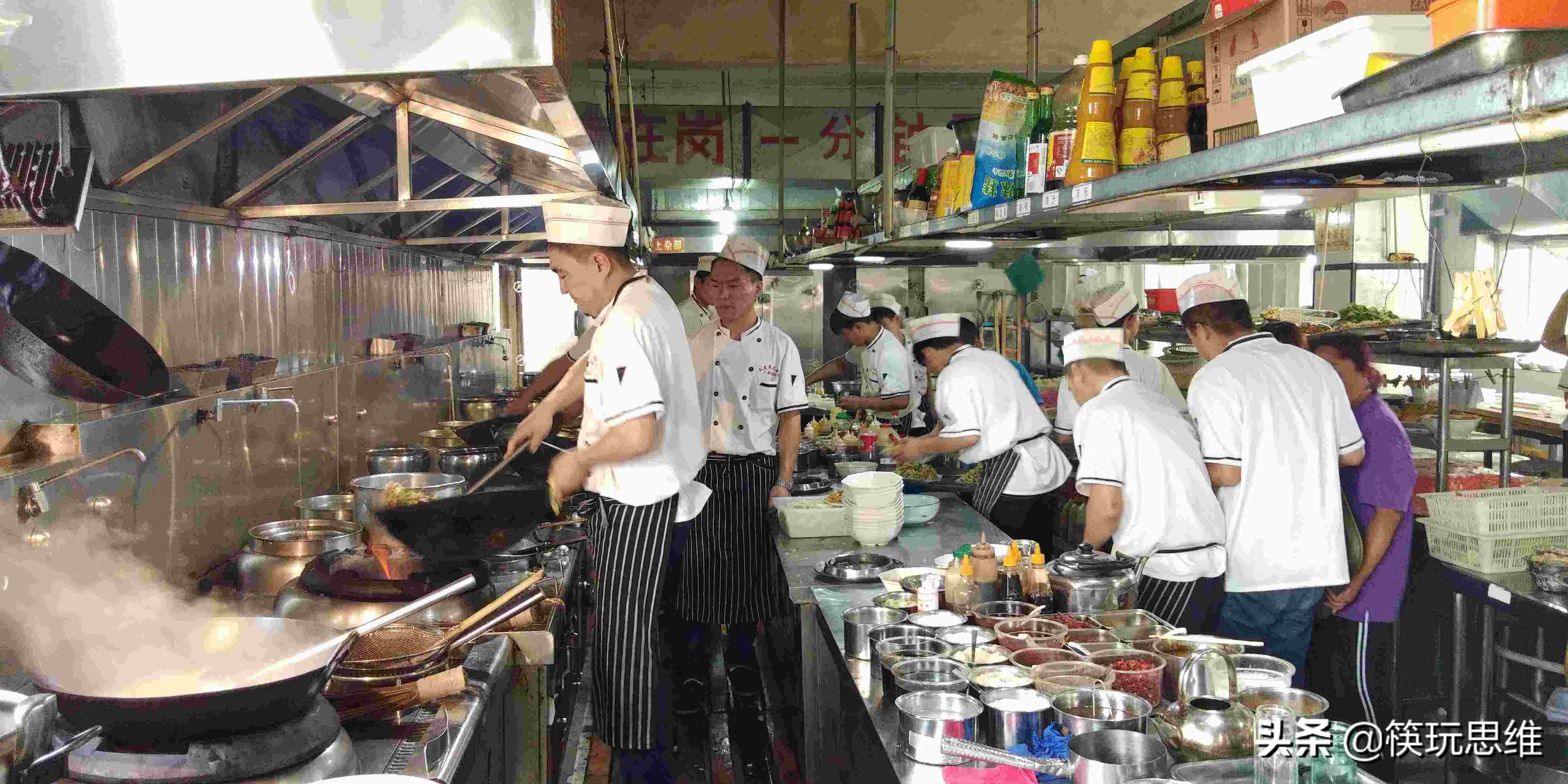 好的厨师有多重要,一个厨师很讲究是不是好厨师