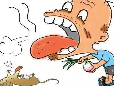 吃东西老塞牙，牙缝里有臭味！怎么办？