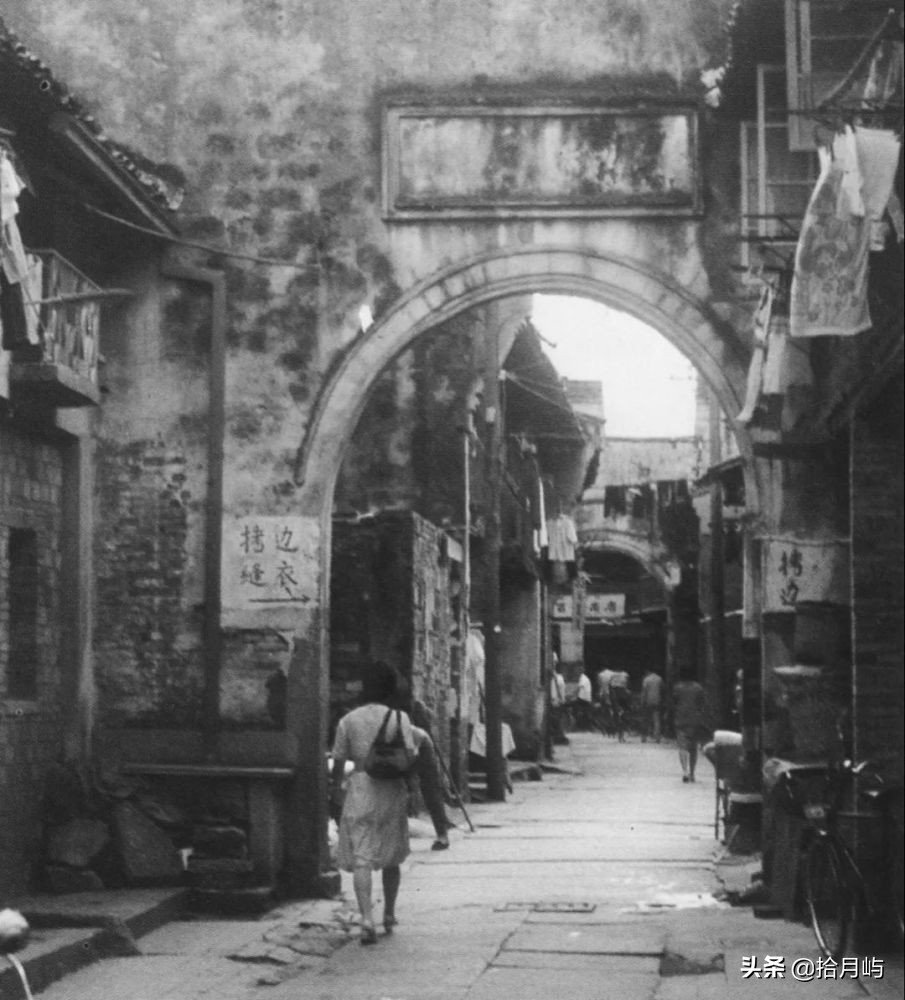 《离觞》:乱世如麻,每个人都可以活出自我,亦你亦我