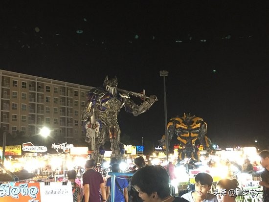 曼谷有哪些值得去的夜市,曼谷有哪些好玩的地方你知道几个