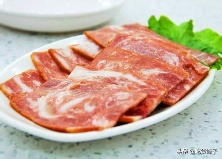 培根肉是培根发明的吗视频,培根肉是什么肉为啥叫做培根