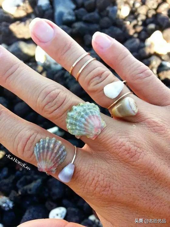 海边捡贝壳小碎片怎么做饰品,在海边捡的贝壳可以做什么小玩意