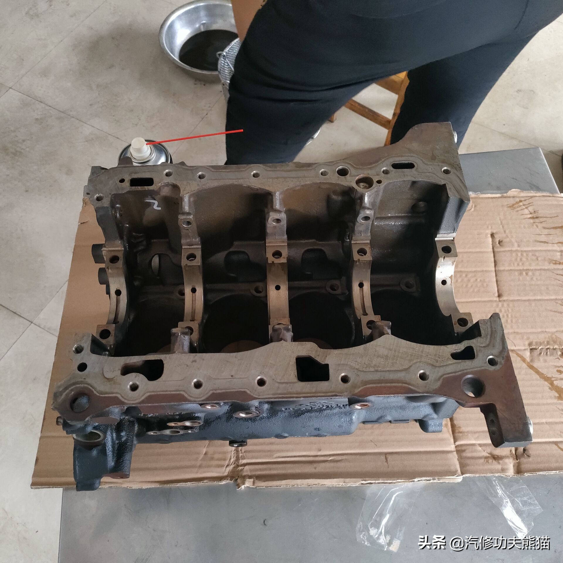 奥迪q5烧机油值不值得买,2015款奥迪q5舒适型烧机油