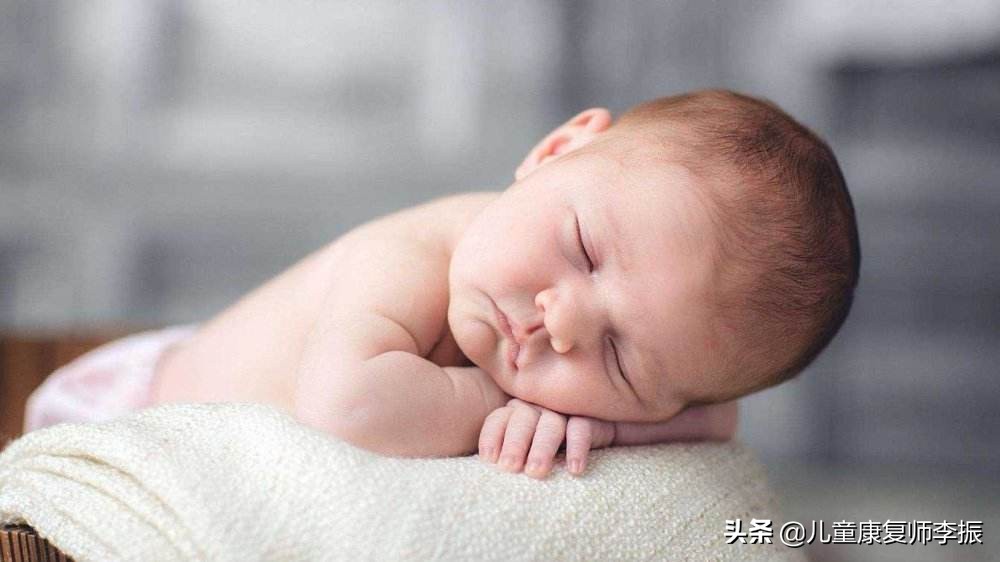 宝宝流鼻涕了是病毒感冒吗,宝宝经常流鼻涕鼻涕里有奶