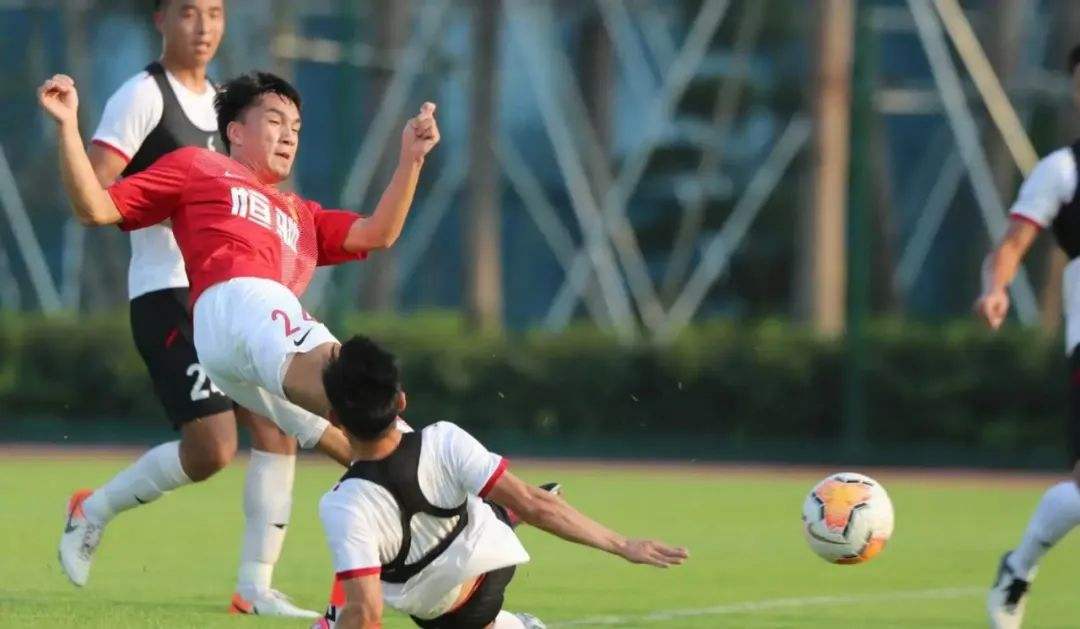 恒大足校各年龄段入选国家队名单,恒大足校处罚