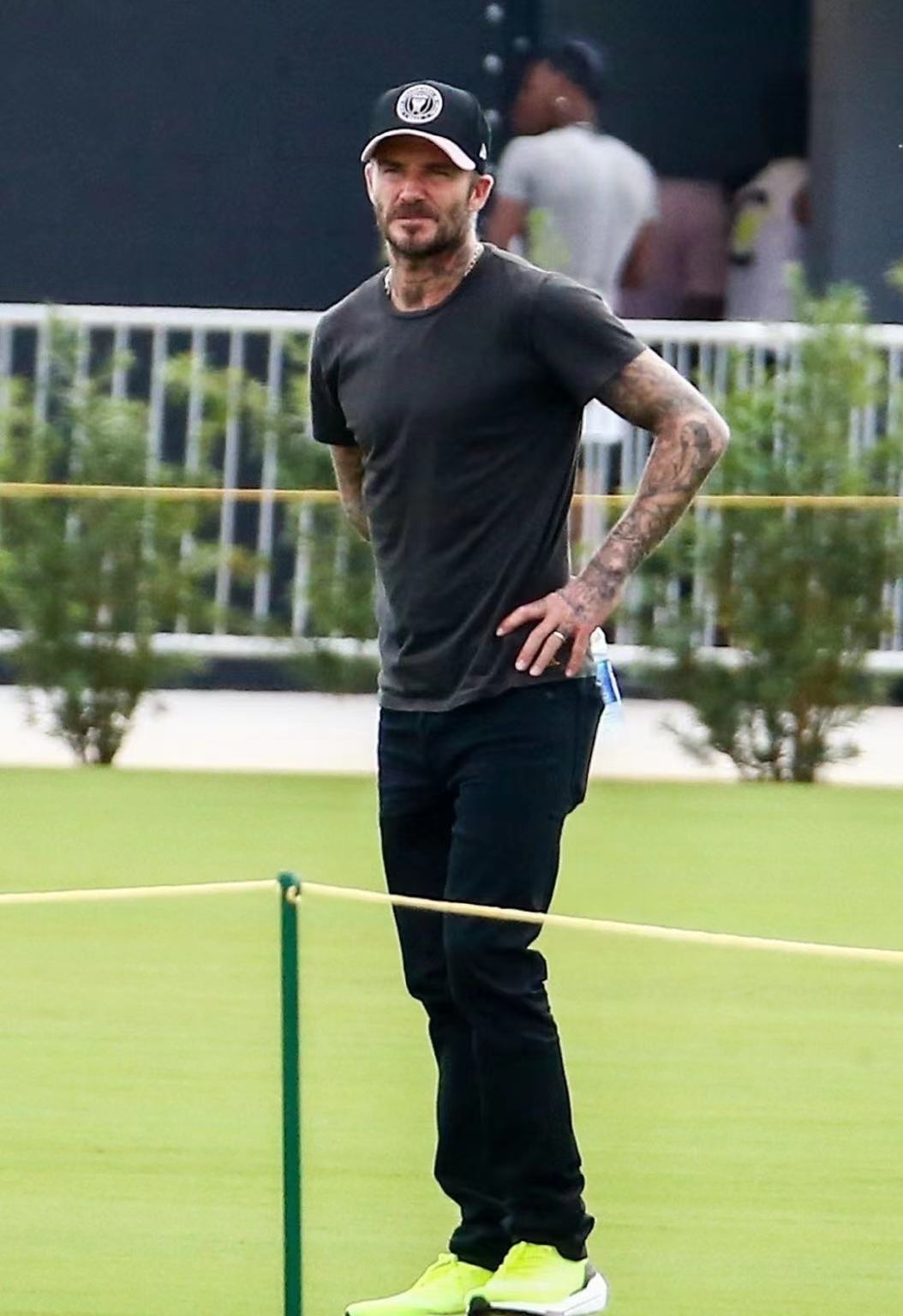 贝克汉姆二儿子有多会穿,贝克汉姆重返赛场