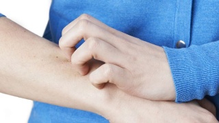 身上包块是脂肪瘤吗,腋窝下长个脂肪瘤怎么回事