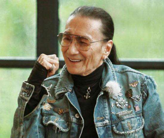 四哥年轻,老演员四哥