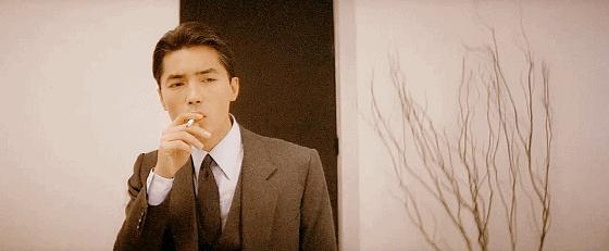 美籍华人演员尊龙 (香港演员尊龙身世)