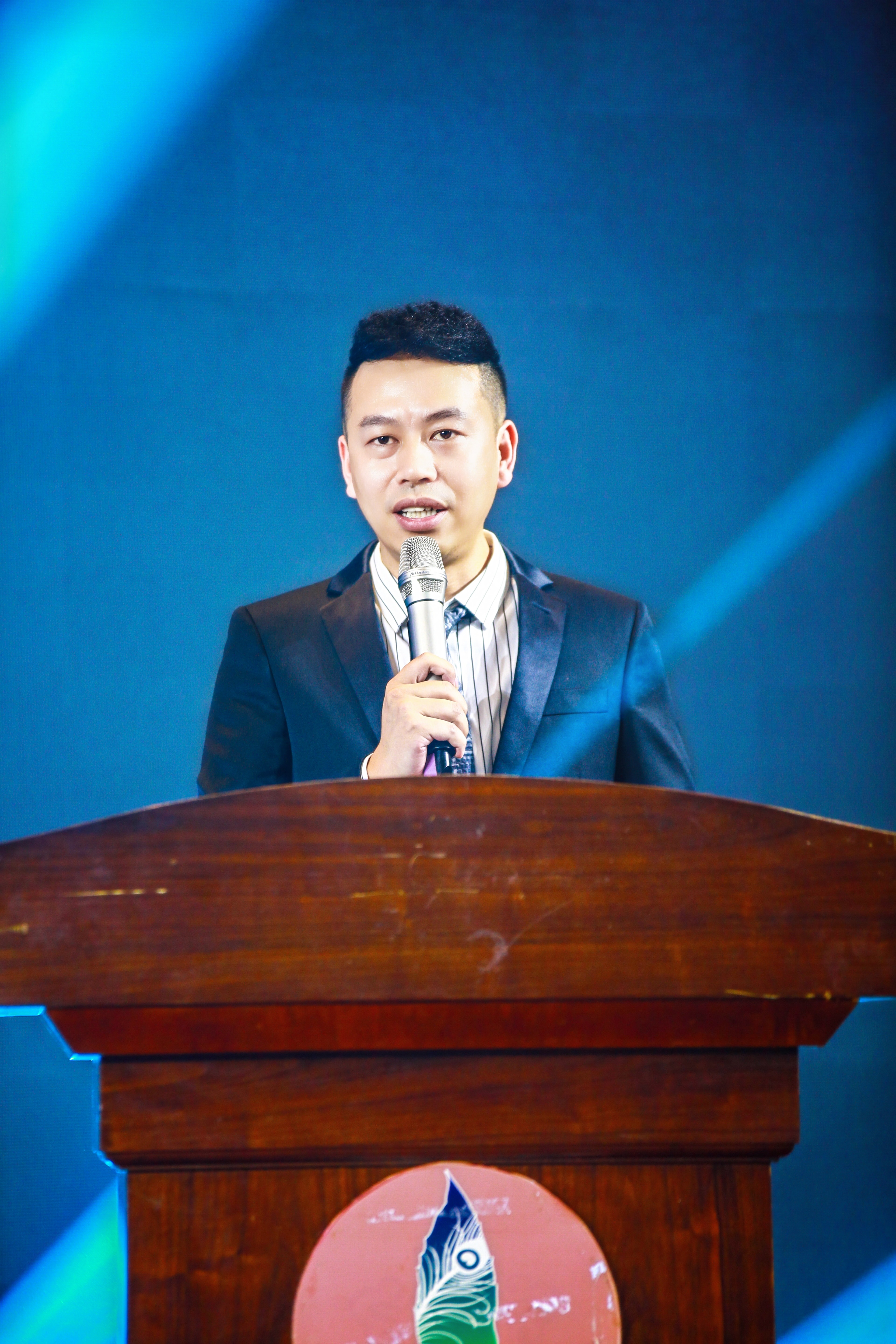 touch探趣酒吧订台,touch探趣酒吧东莞