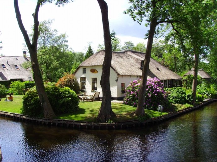 荷兰美丽而神秘的羊角村,羊角村荷兰最受欢迎小镇