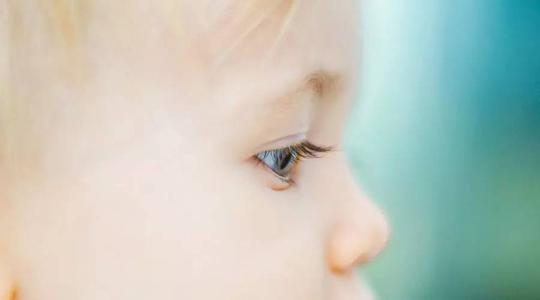 倒睫会影响儿童视力吗,倒睫手术全麻对孩子有影响吗