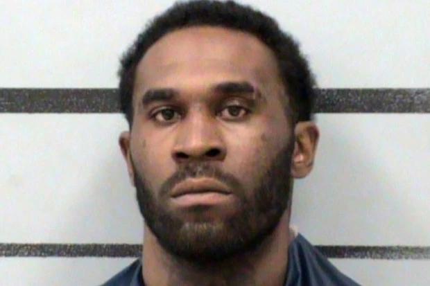 美国12岁男孩杀害继父被判,继父残忍杀害小孩只判死缓